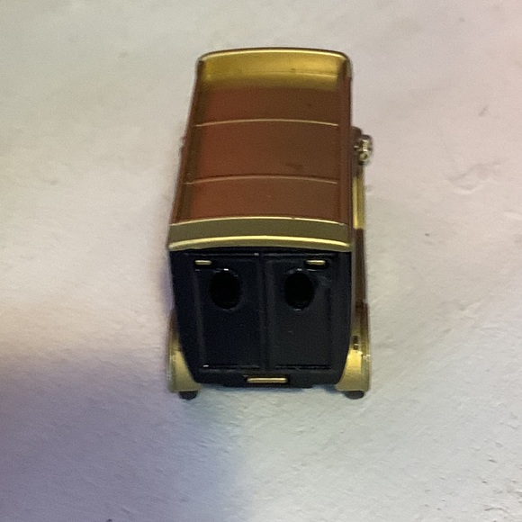 Vintage Golden Wheels Pepsi Cola Ford Model T Delivery Truck Black and Gold - Picture 3 of 3